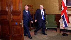 前英国首相声称内塔尼亚胡在他的私人厕所发现窃听装置